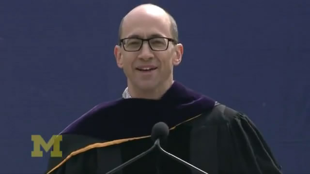 Dick Costolo Commencement Speech - University of Michigan/迪克·科斯托洛密歇根大学2013毕业典礼演讲