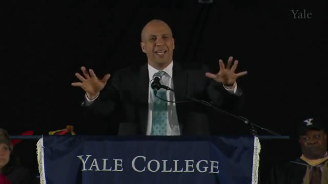 Cory Booker Addresses the Class of 2013/科里·布克耶鲁大学2013届毕业典礼演讲